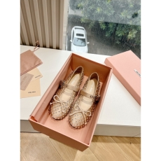 Miu Miu flat shoes